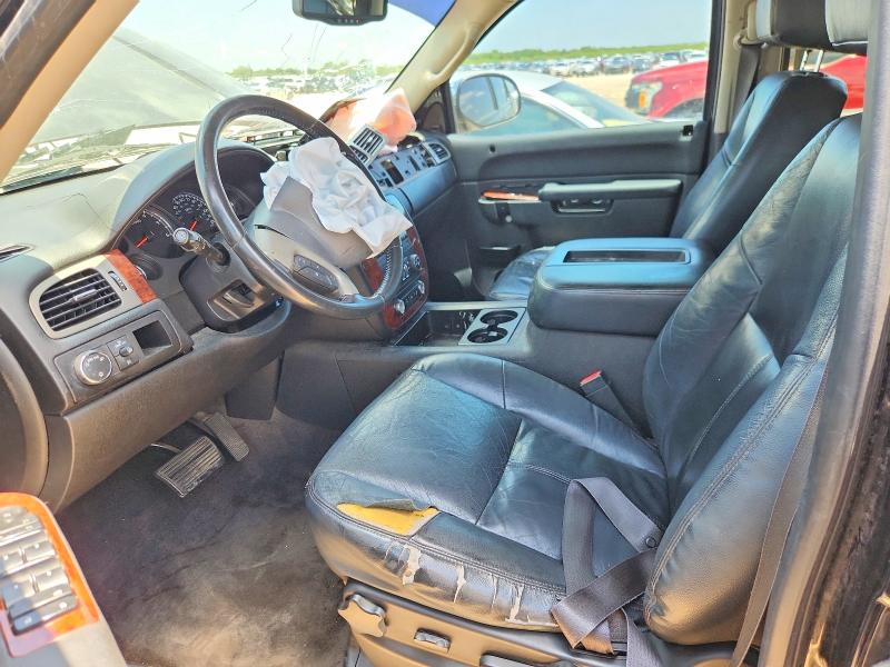 Photo 7 from auction – 2012 CHEVROLET TAHOE with VIN 1GNSCAE05CR325362