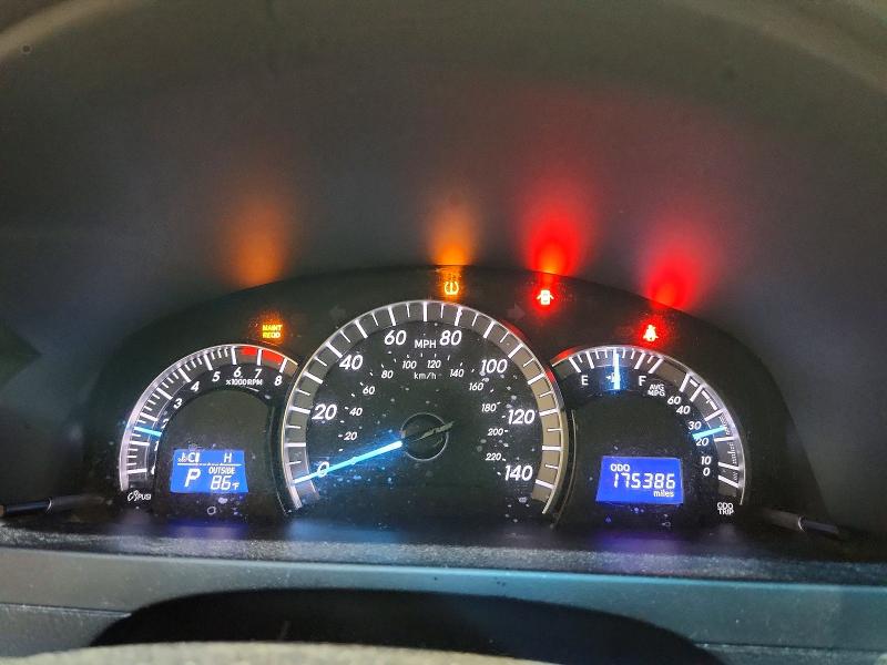 Photo 9 from auction – 2014 TOYOTA CAMRY with VIN 4T1BF1FK4EU815593