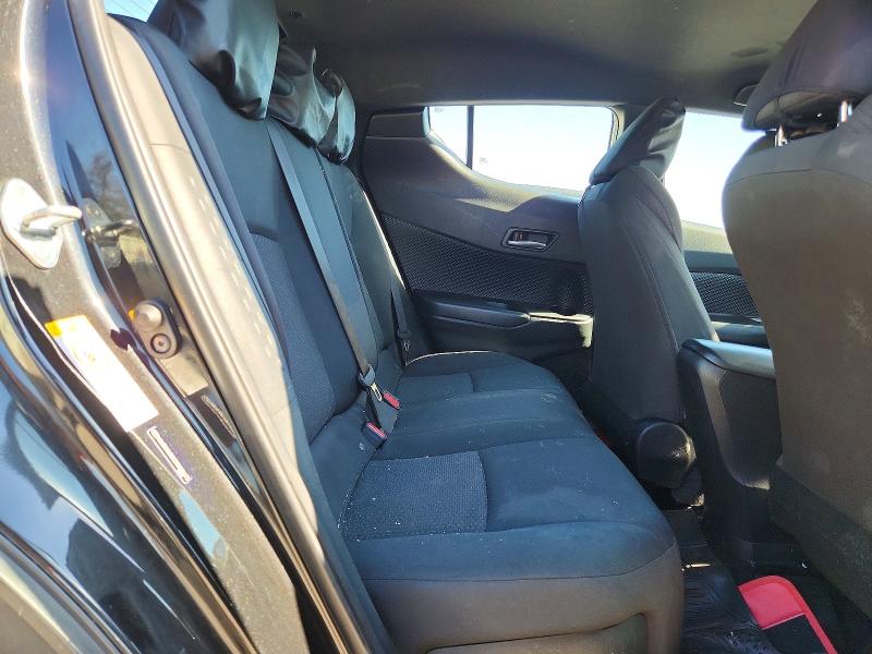 Photo 10 from auction – 2019 TOYOTA C-HR with VIN NMTKHMBX2KR090673