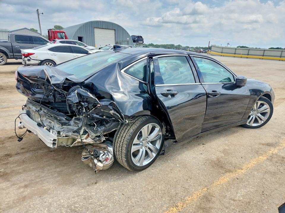 Photo 3 from auction – 2021 ACURA TLX with VIN 19UUB5F40MA010578