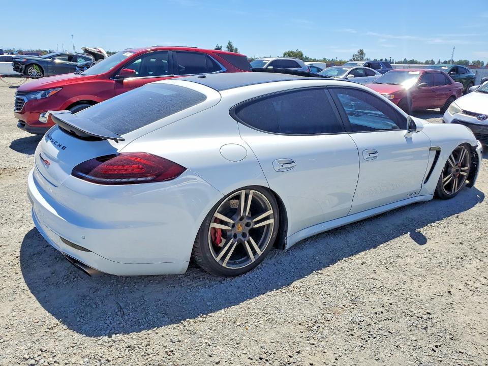 Photo 3 from auction – 2016 PORSCHE PANAMERA with VIN WP0AF2A70GL080869