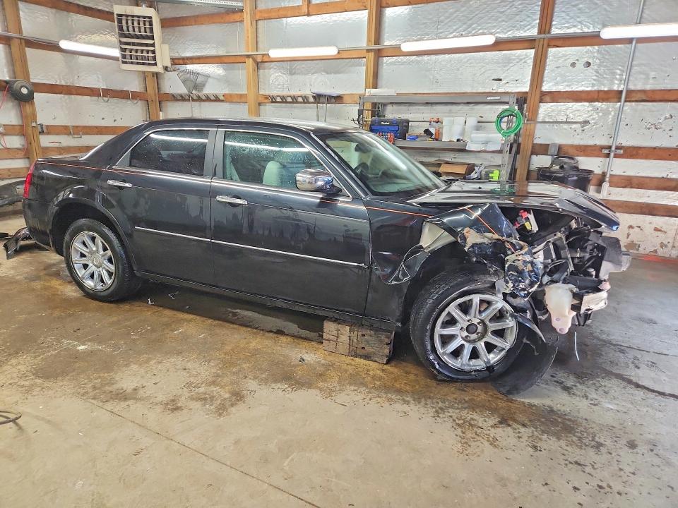 Photo 4 from auction – 2006 CHRYSLER 300C with VIN 2C3KA63H96H108183
