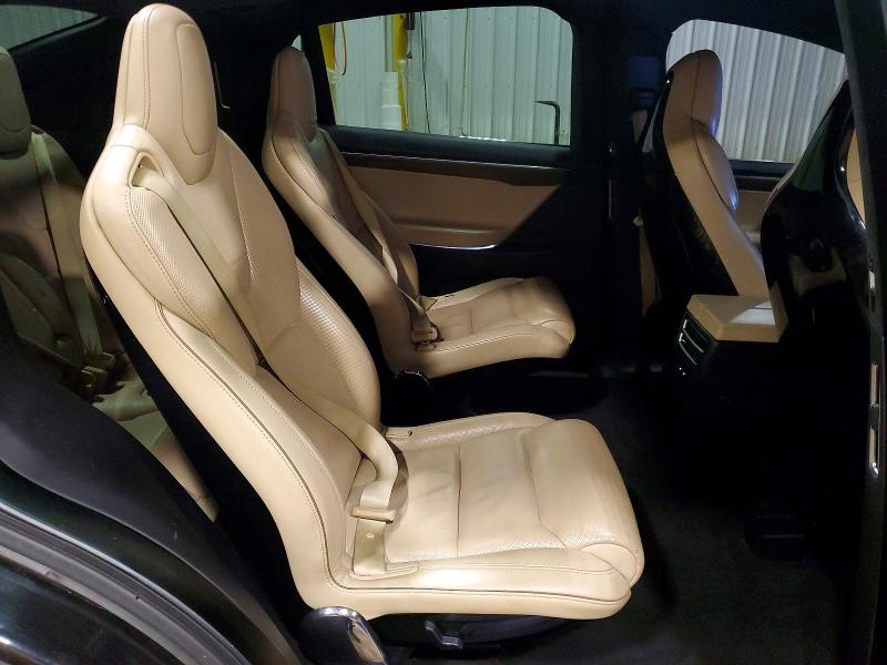 Photo 11 from auction – 2016 TESLA MODEL X with VIN 5YJXCBE48GF003902