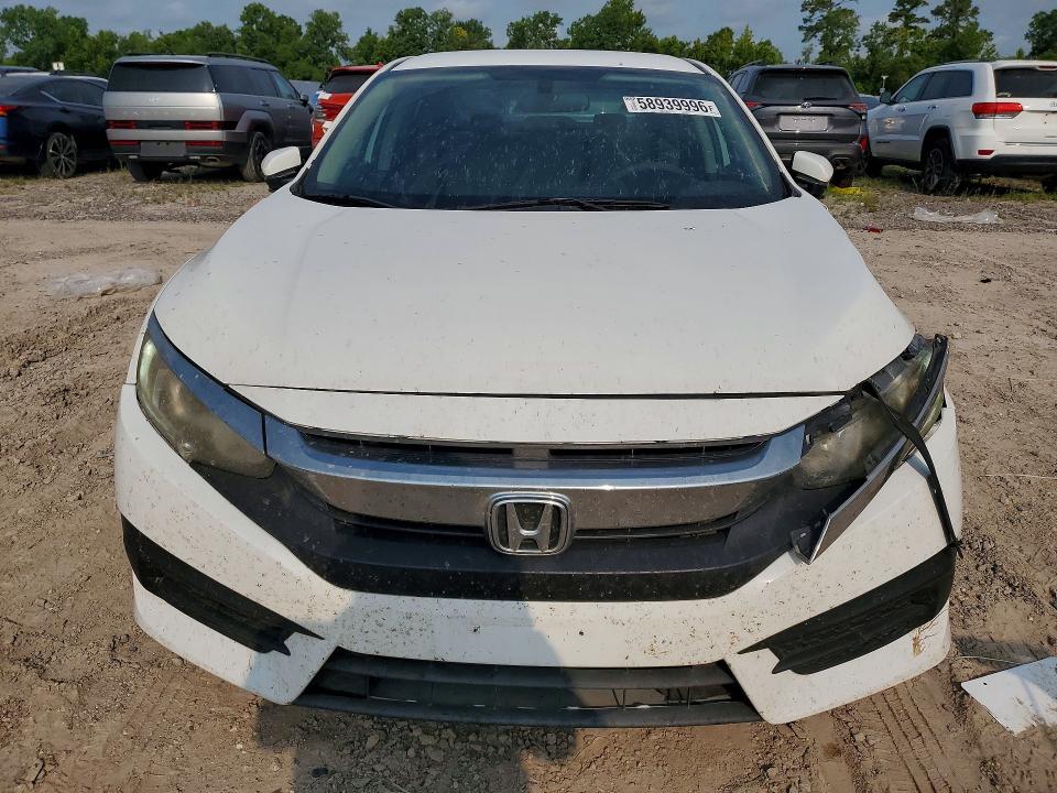 Photo 5 from auction – 2018 HONDA CIVIC with VIN 19XFC2F53JE012717