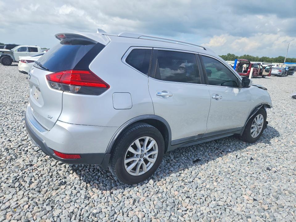 Photo 3 from auction – 2017 NISSAN ROGUE with VIN KNMAT2MTXHP605383