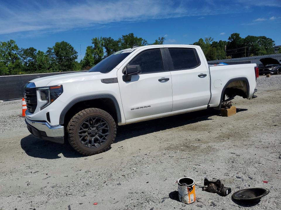 GMC SIERRA 2024 with VIN 1GTPHAED2RZ345550 - Photo from auction
