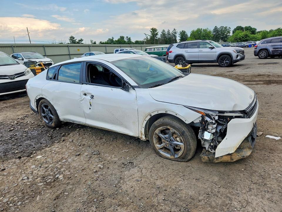 Photo 4 from auction – 2025 KIA K4 with VIN 3KPFT4DE9SE214266