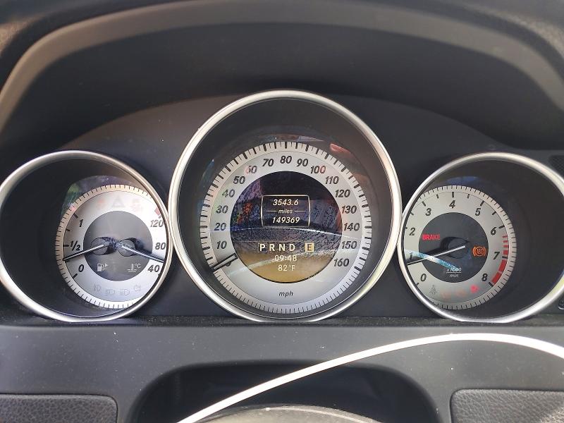 Photo 9 from auction – 2012 MERCEDES-BENZ C with VIN WDDGF4HBXCA622829