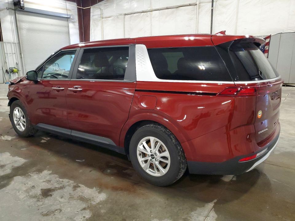 Photo 2 from auction – 2023 KIA CARNIVAL with VIN KNDNB4H31P6205212