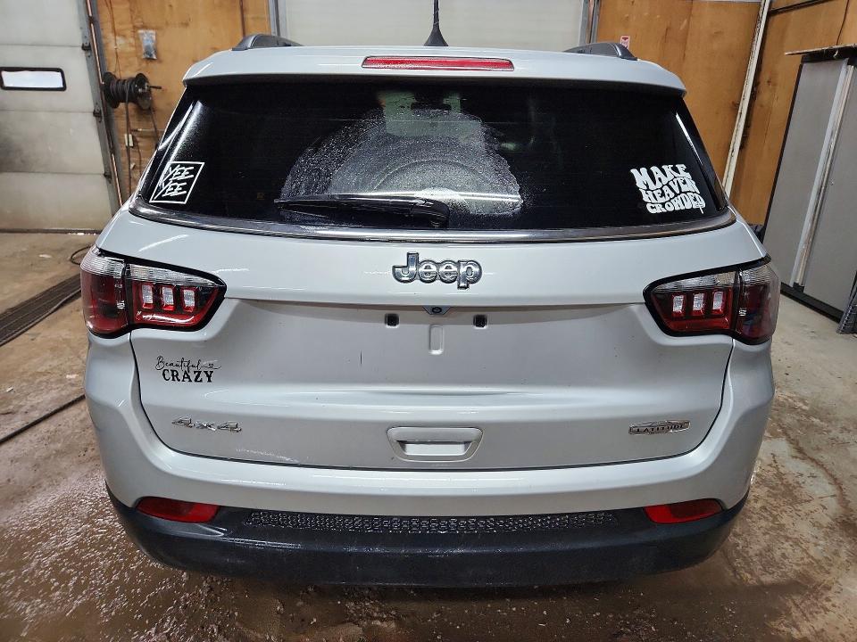 Photo 6 from auction – 2024 JEEP COMPASS with VIN 3C4NJDBN3RT118661
