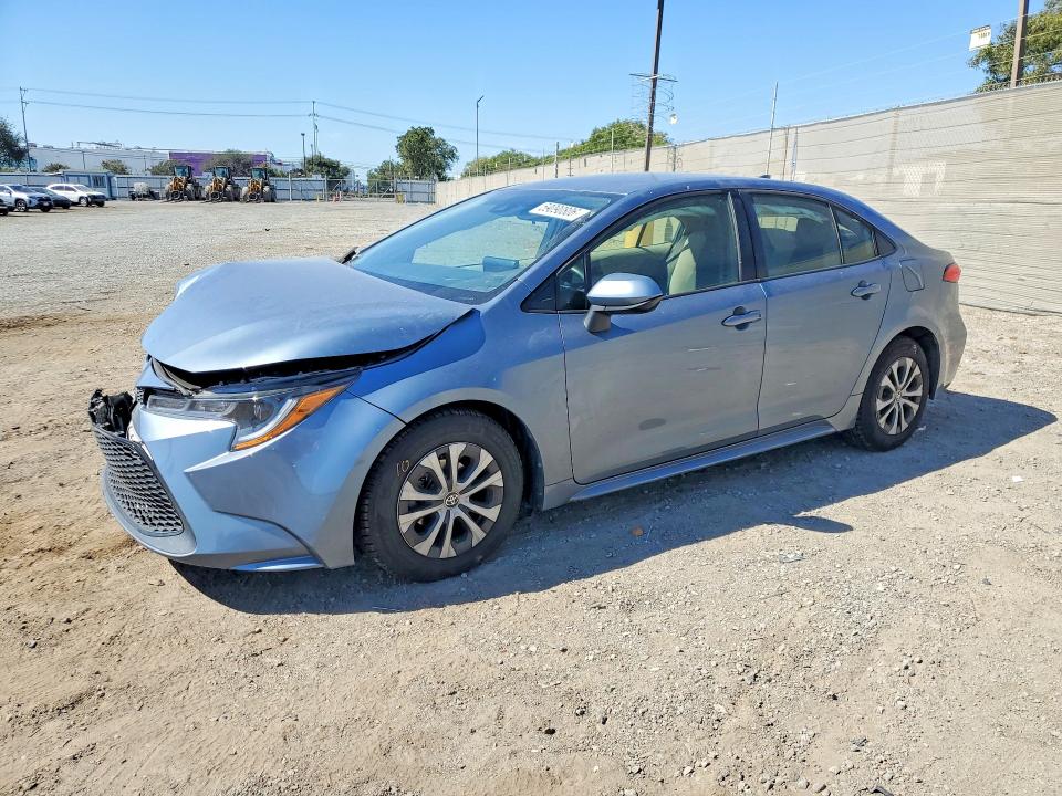TOYOTA COROLLA 2022 with VIN JTDEAMDE8N3013391 - Photo from auction