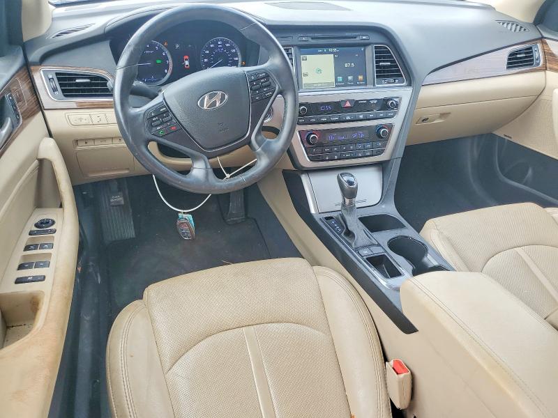 Foto 8 de la subasta – 2016 HYUNDAI SONATA con VIN 5NPE34AF2GH339329