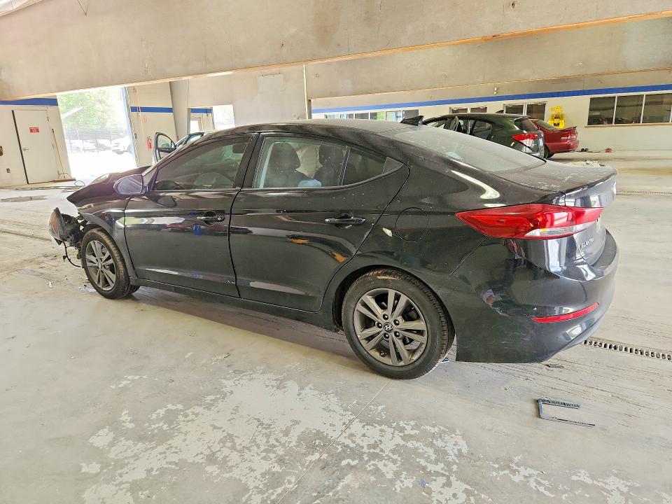 Photo 2 from auction – 2018 HYUNDAI ELANTRA with VIN 5NPD84LF2JH279005