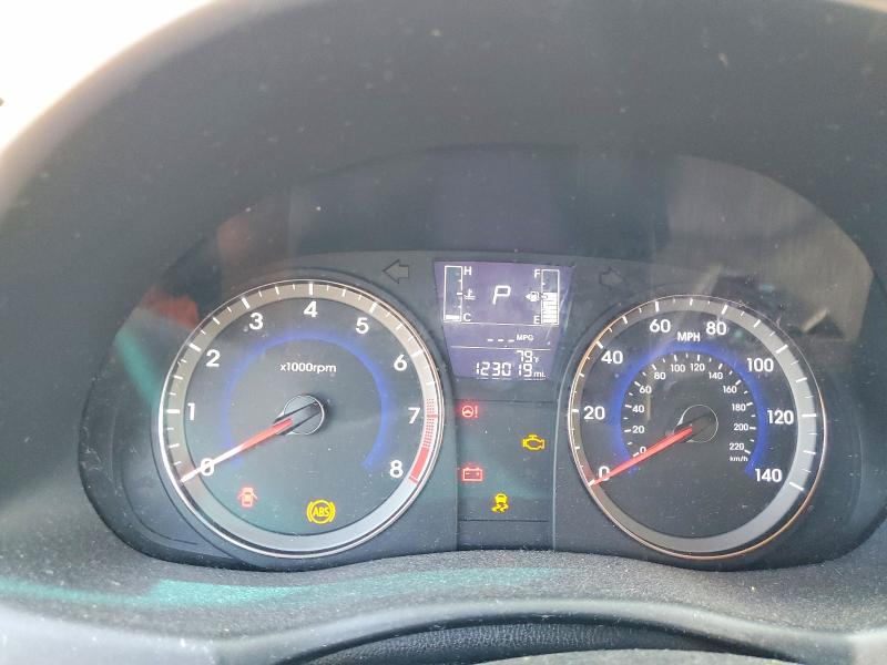 Zdjęcie 9 z aukcji – 2016 HYUNDAI ACCENT z VIN KMHCT4AE2GU144539