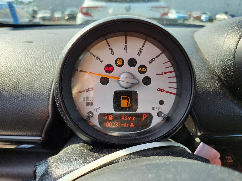 Photo 9 from auction – 2014 MINI COOPER with VIN WMWZC5C56EWP41855