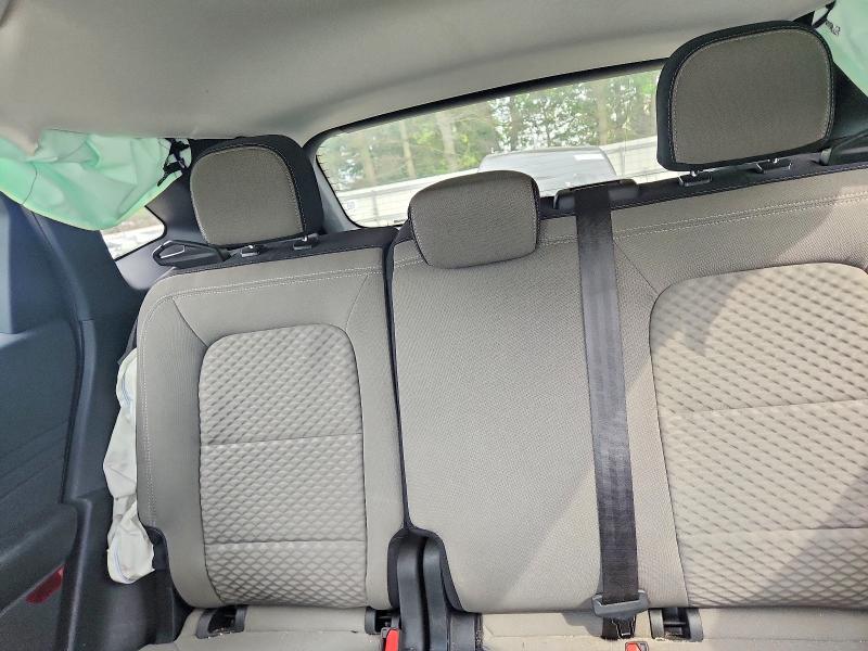 Photo 10 from auction – 2021 FORD ESCAPE with VIN 1FMCU0G65MUA02316