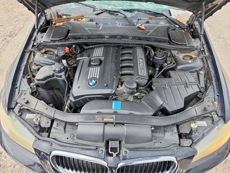 Photo 11 from auction – 2011 BMW 328 with VIN WBAPH7C50BE130838