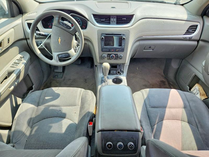 Photo 8 from auction – 2015 CHEVROLET TRAVERSE with VIN 1GNKRFED5FJ131156