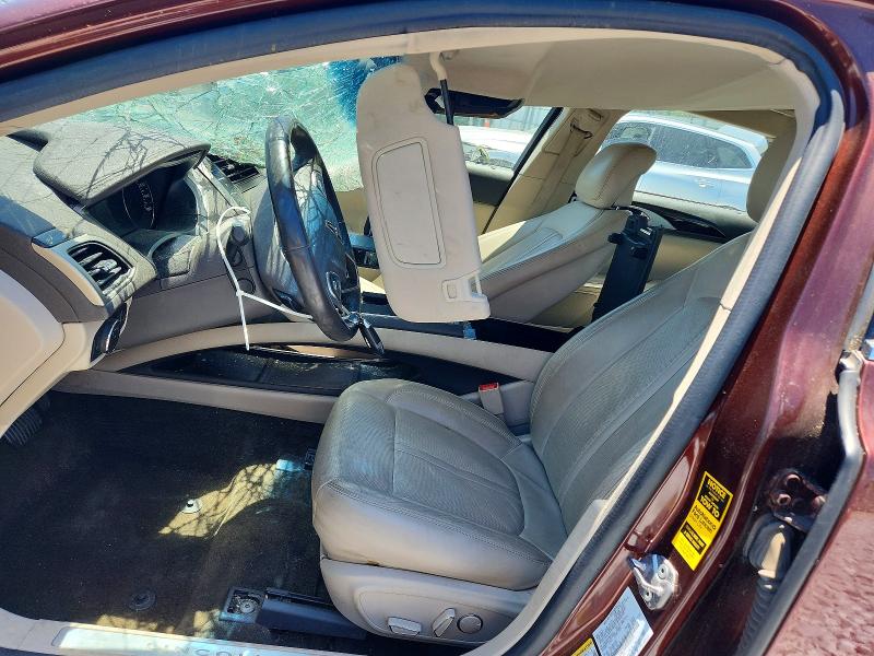 Photo 7 from auction – 2016 LINCOLN MKZ with VIN 3LN6L2G90GR623254