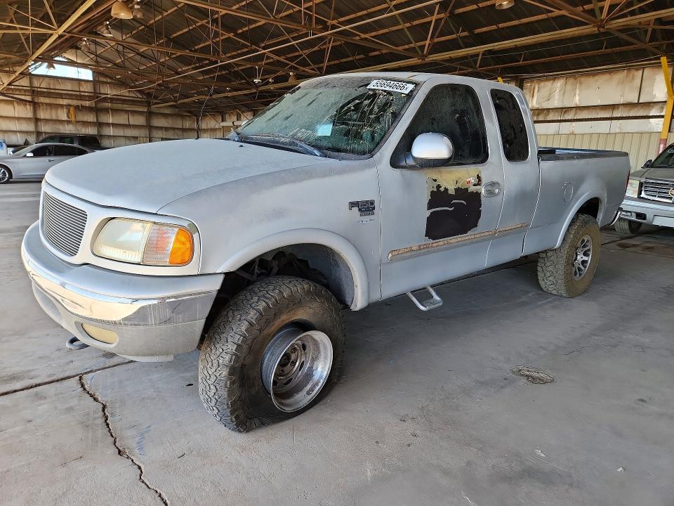 FORD F150 2000 with VIN 2FTRX18L9YCB18575 - Photo from auction