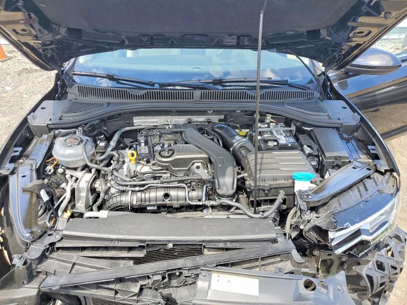 Photo 11 from auction – 2023 VOLKSWAGEN JETTA with VIN 3VW7M7BU7PM029334