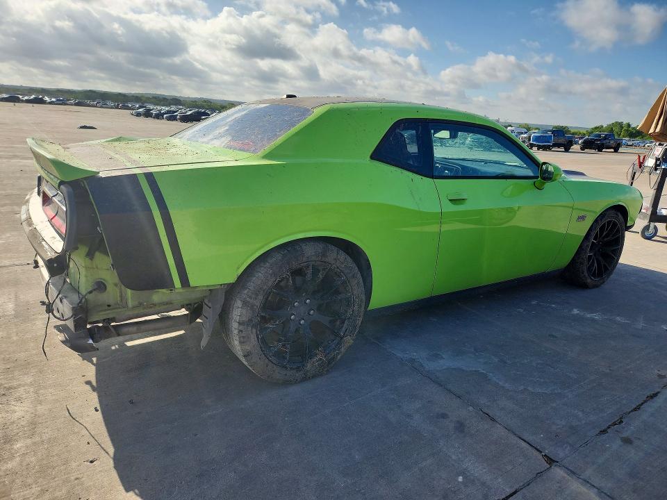 Photo 3 from auction – 2015 DODGE CHALLENGER with VIN 2C3CDZAT9FH869249
