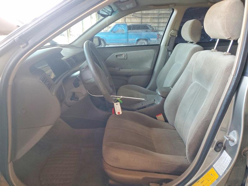 Photo 7 from auction – 2001 TOYOTA CAMRY with VIN JT2BG28K510602392