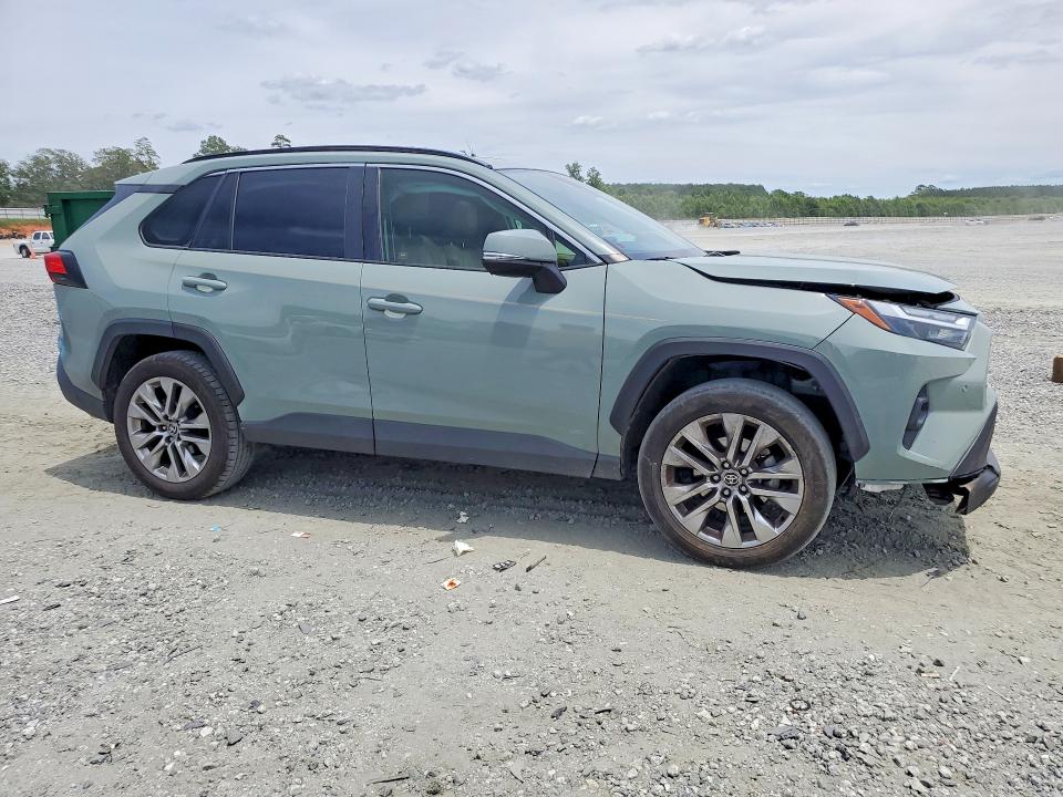 Foto 4 de la subasta – 2022 TOYOTA RAV4 con VIN JTMC1RFV7ND087963