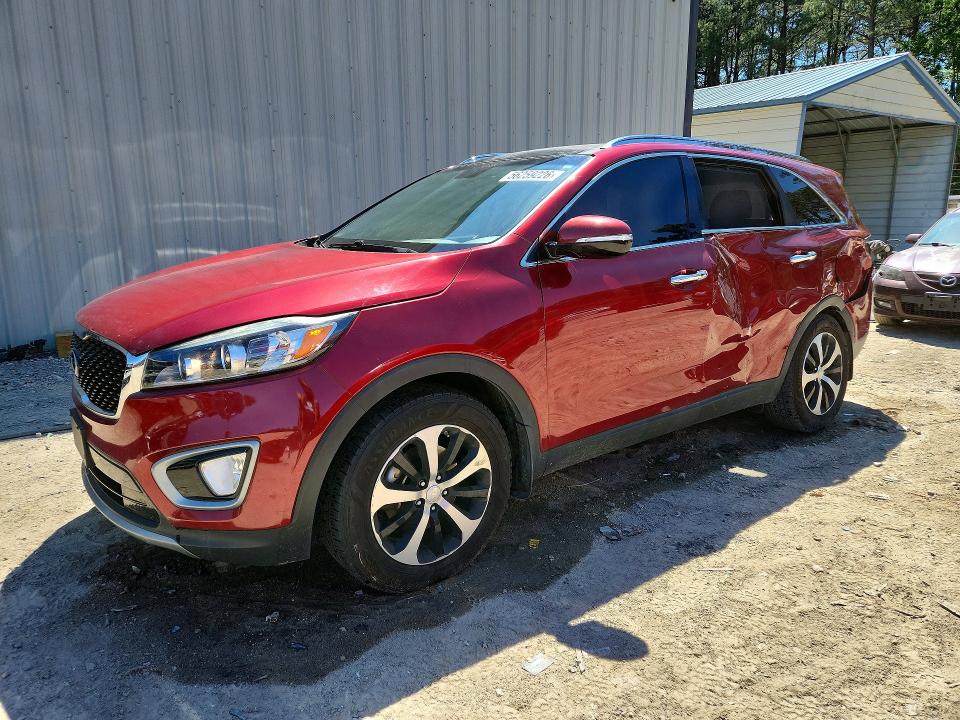 KIA SORENTO 2016 with VIN 5XYPH4A14GG127912 - Photo from auction