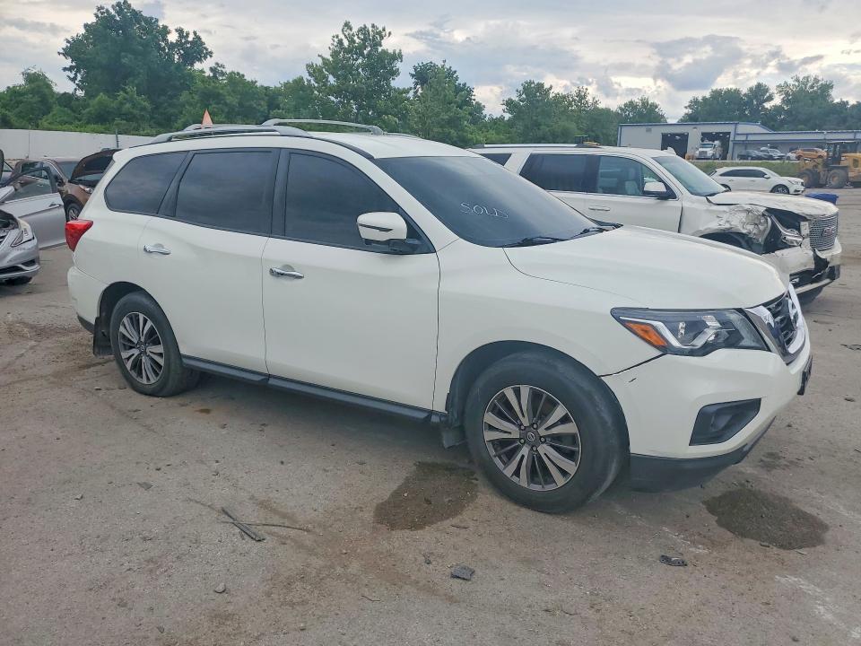 Photo 4 from auction – 2017 NISSAN PATHFINDER with VIN 5N1DR2MN2HC635073