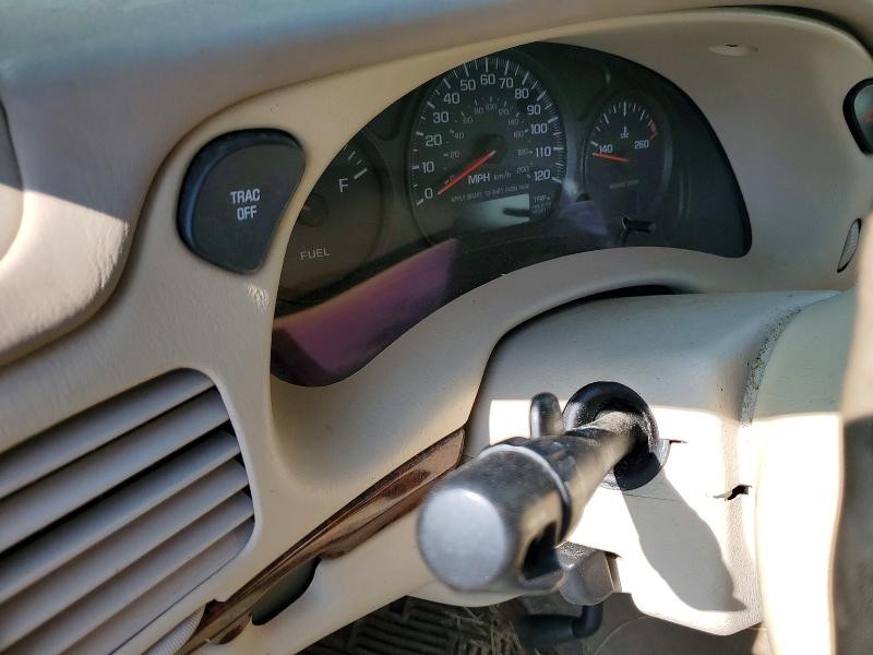 Photo 9 from auction – 2002 CHEVROLET IMPALA with VIN 2G1WF55K229180311