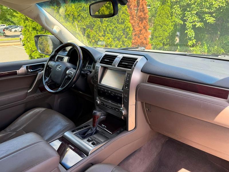Photo 12 from auction – 2018 LEXUS GX with VIN JTJBM7FX8J5186981
