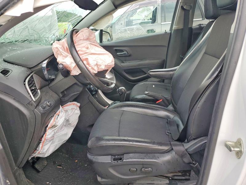 Photo 7 from auction – 2018 CHEVROLET TRAX with VIN 3GNCJPSB0JL408320