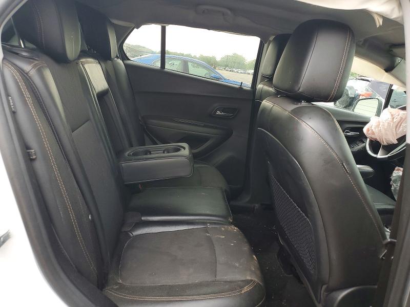 Photo 11 from auction – 2018 CHEVROLET TRAX with VIN 3GNCJPSB0JL408320