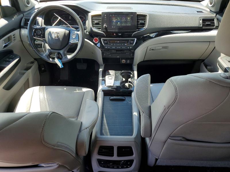 Photo 8 from auction – 2020 HONDA PILOT with VIN 5FNYF6H90LB000576
