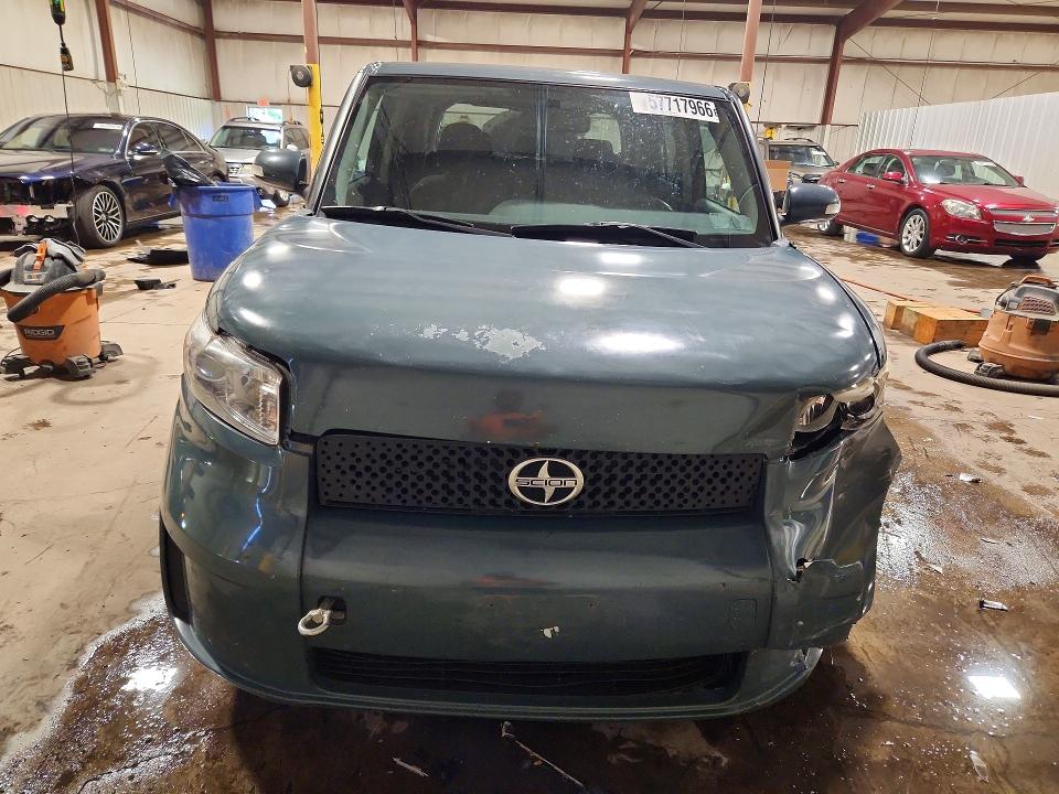 Photo 5 from auction – 2008 TOYOTA SCION with VIN JTLKE50E581044850