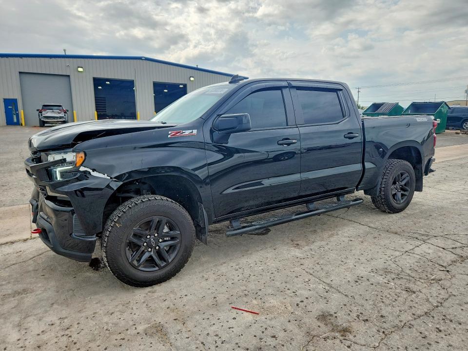CHEVROLET SILVERADO 2021 with VIN 3GCPYFEL1MG458080 - Photo from auction