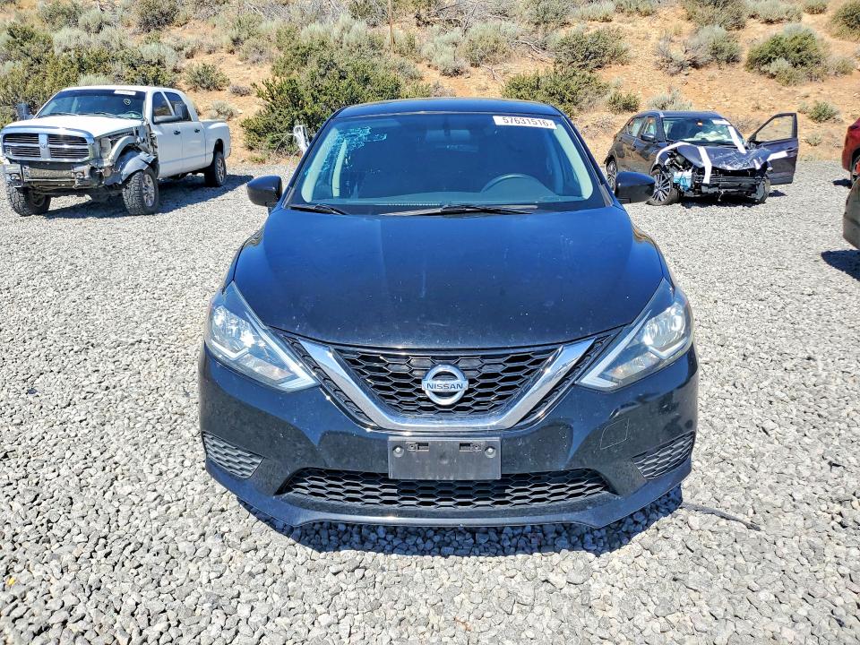 Photo 5 from auction – 2017 NISSAN SENTRA with VIN 3N1AB7AP1HY227074