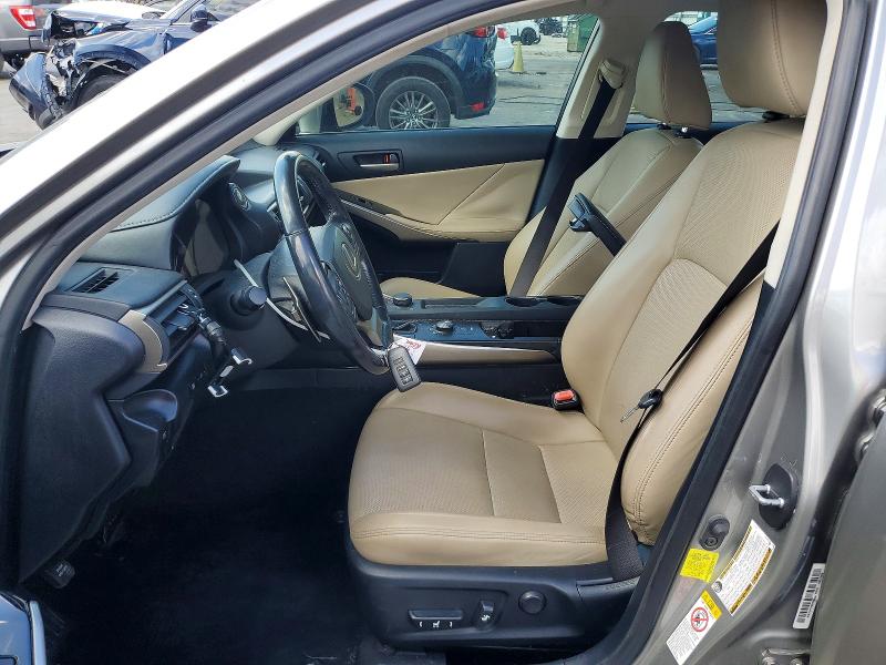 Photo 7 from auction – 2018 LEXUS IS with VIN JTHBA1D28J5065785