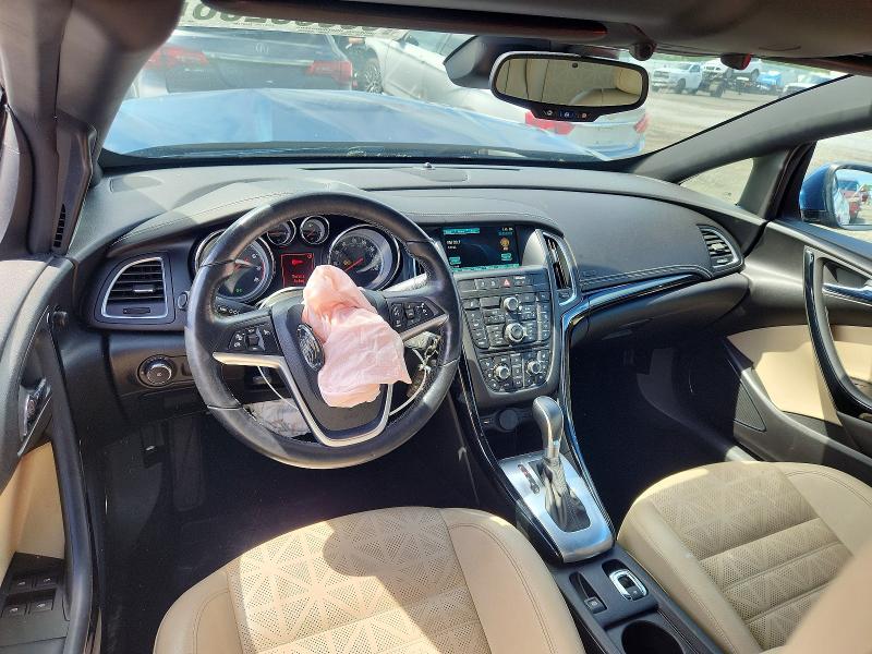 Фото 8 с аукциона – 2016 BUICK CASCADA с VIN W04WT3N59GG128904