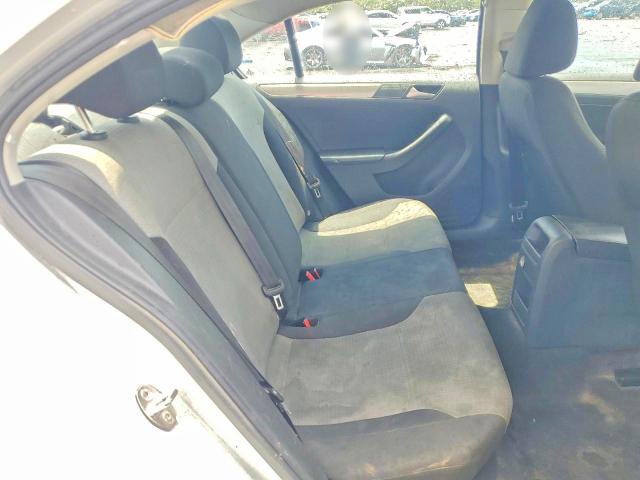 Photo 10 from auction – 2017 VOLKSWAGEN JETTA with VIN 3VW2B7AJ6HM225595
