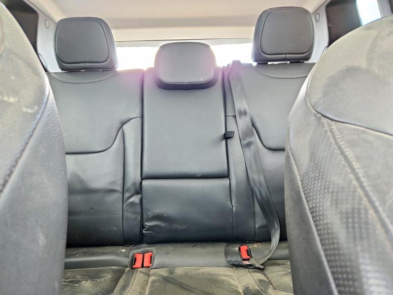 Photo 10 from auction – 2020 JEEP RENEGADE with VIN ZACNJBD12LPL73845