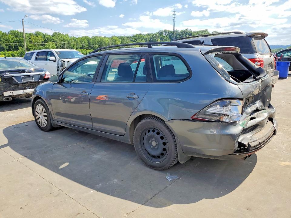 Photo 2 from auction – 2013 VOLKSWAGEN JETTA with VIN 3VWPP7AJ0DM692478