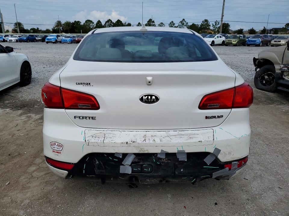 Photo 6 from auction – 2014 KIA FORTE with VIN KNAFX6A82E5216503