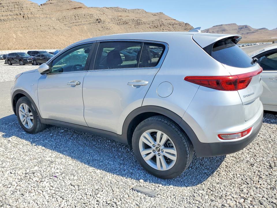Photo 2 from auction – 2017 KIA SPORTAGE with VIN KNDPMCAC6H7163767