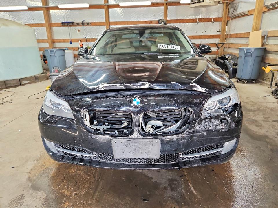 Photo 5 from auction – 2013 BMW 550 with VIN WBAFR9C59DDX80944