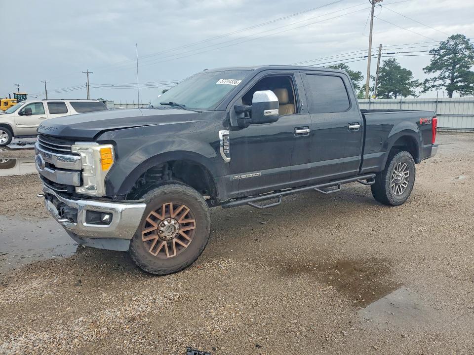 FORD F250 2017 with VIN 1FT7W2BTXHED29447 - Photo from auction