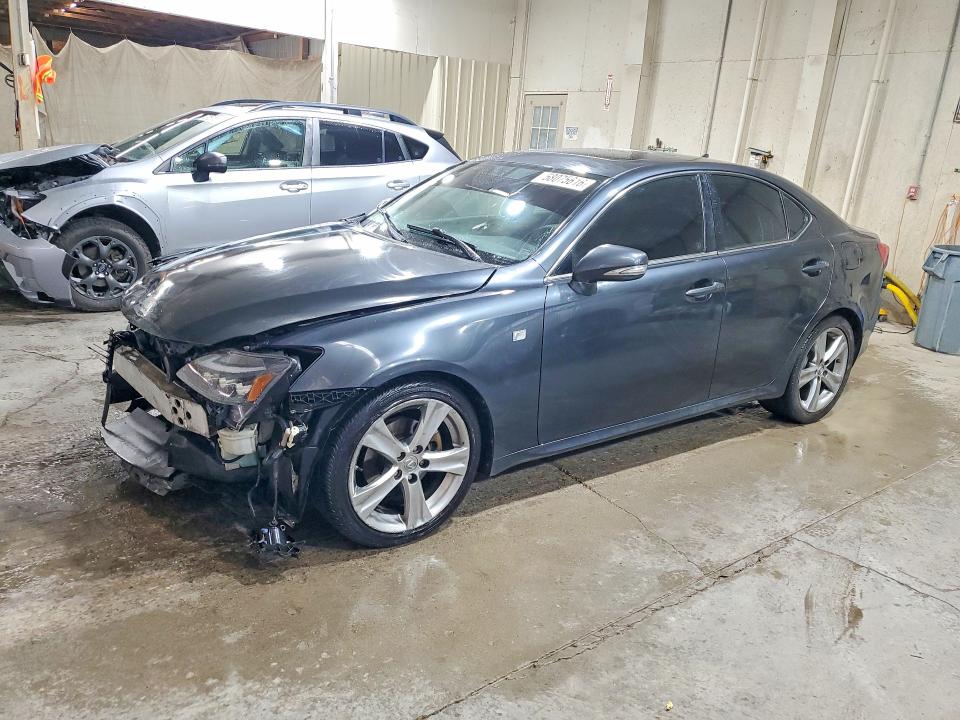 2011 LEXUS IS - Търг №58075616