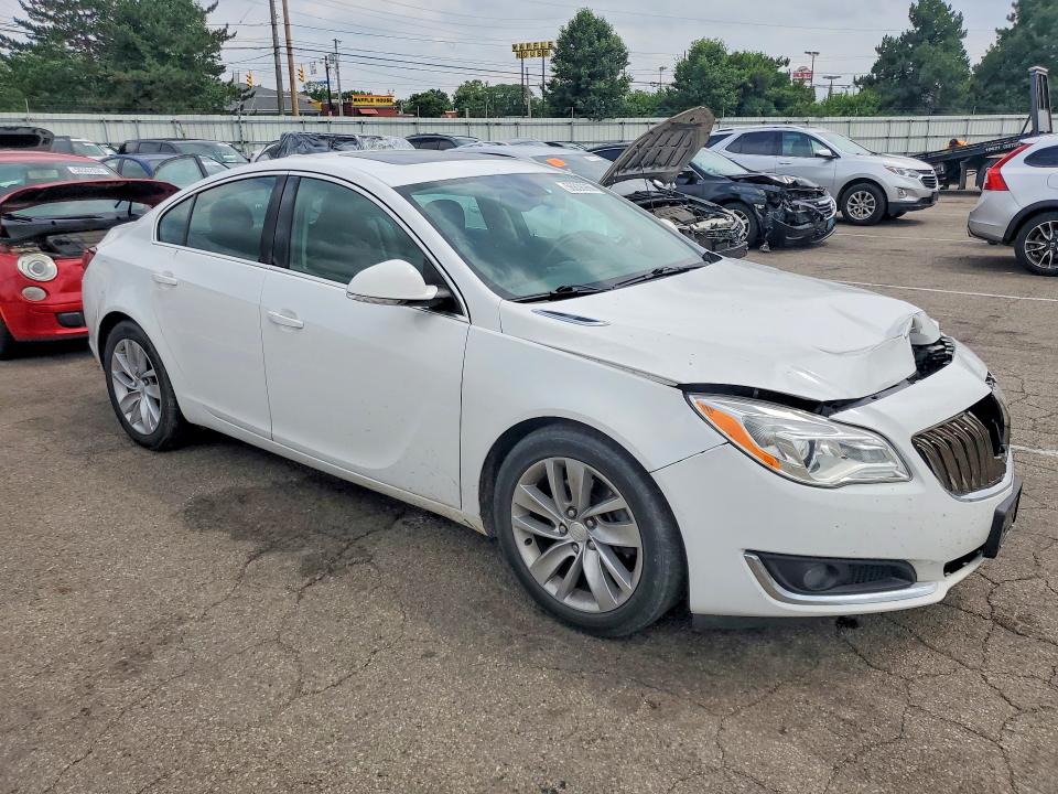 Photo 4 from auction – 2015 BUICK REGAL with VIN 2G4GK5EX3F9134782