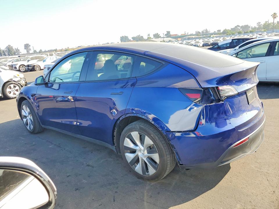Photo 2 from auction – 2024 TESLA MODEL Y with VIN 7SAYGDEE9RF064257